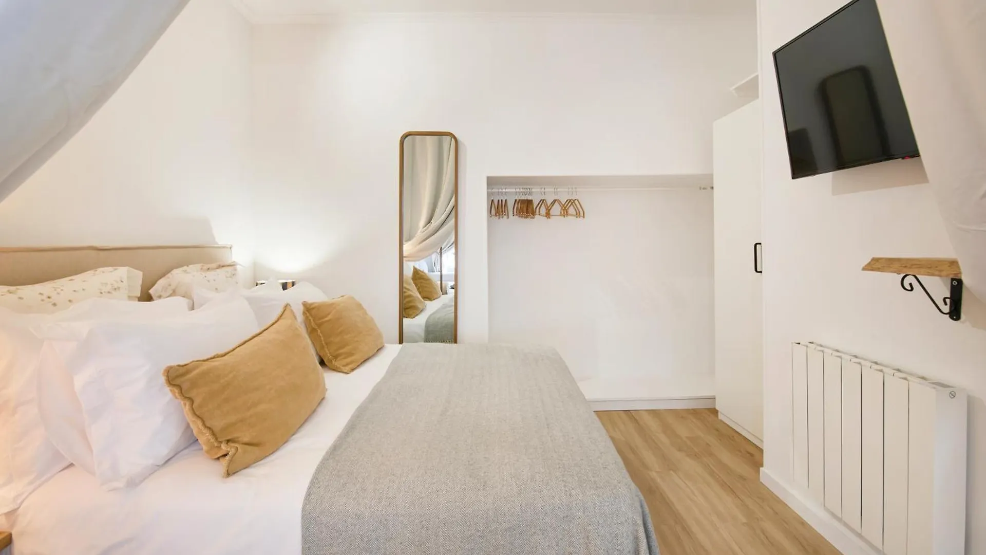 Apartment Alfama Cozy Corner By Msapartments Lisbon Portugal